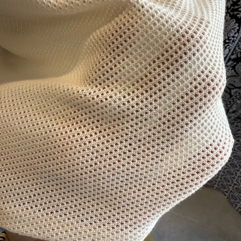 Kooples Cream Sleeveless Top with Emblem - Picture 4 of 7